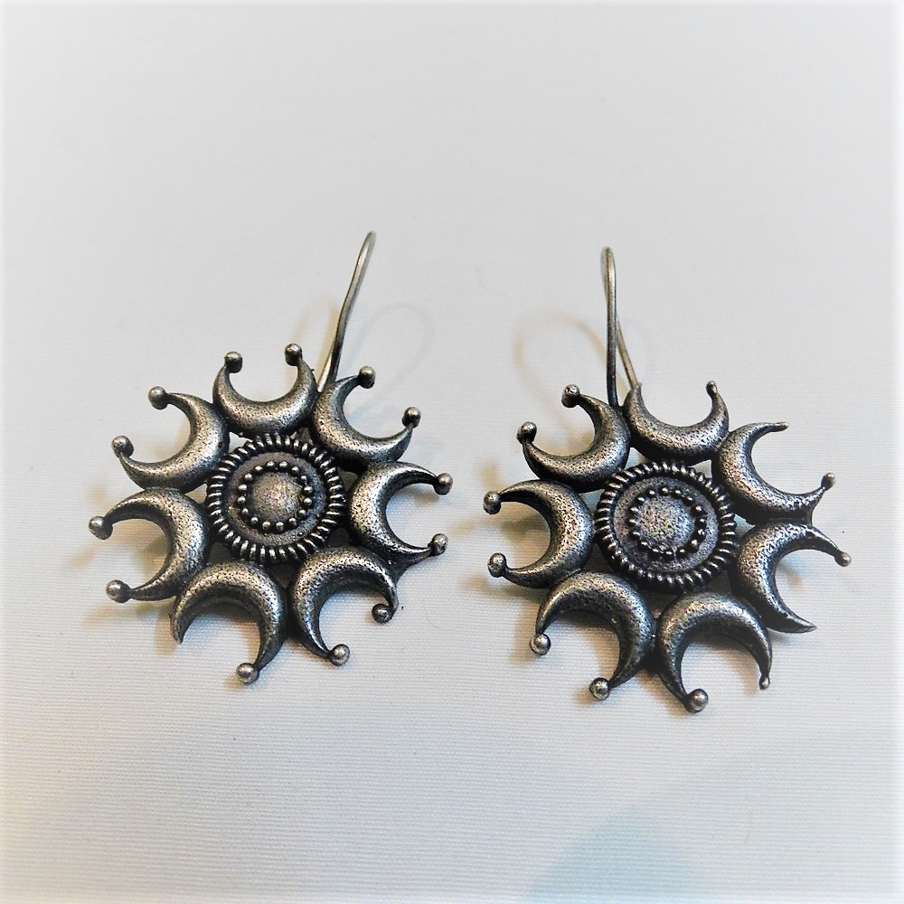Antique silver moon motif fish hook earrings – Chronicle Fashions