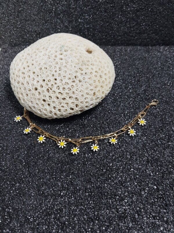 Lily charm bracelet - Image 2
