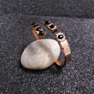 Overlap black crystal rose gold cuff