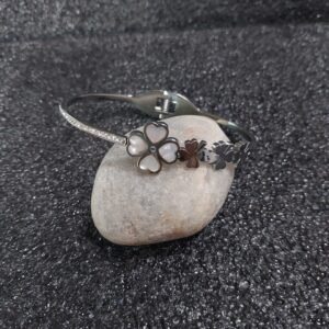 Silver floral crystal bracelet
