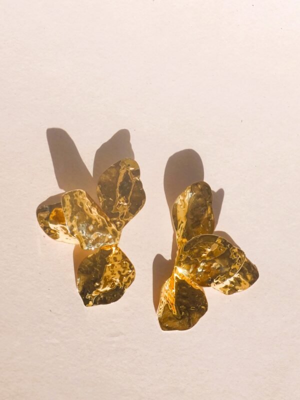 3 Petal leaf Dangle earrings