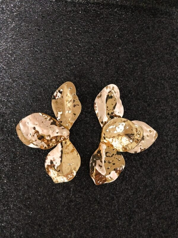 3 Petal leaf Dangle earrings - Image 5