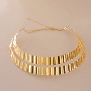 Metal wave textured choker
